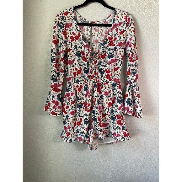 American Eagle Boho Floral Romper White Red Blue Bell Sleeve Medium M Women - Picture 2 of 6